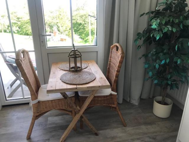 Luxe Prive-Kamer - Studio In Villa Aan Zee, Dishoek, Vernieuwd Екстериор снимка